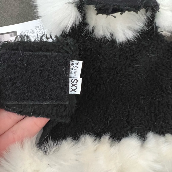 Susan Lanci Faux Fur Lining with Blue Nouveau Bow (XXS) - Picture 3 of 5